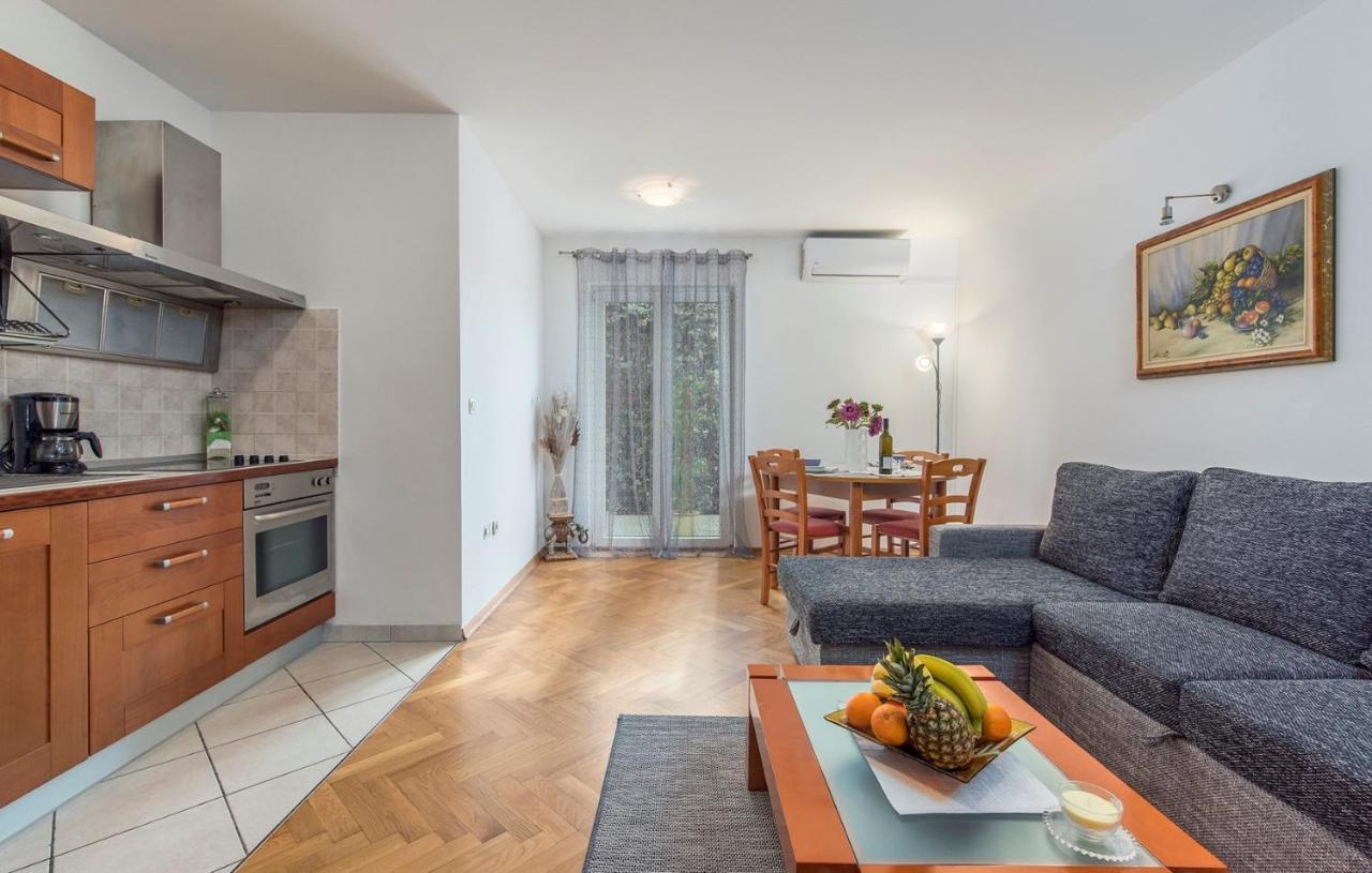 פורץ Apartment Amela מראה חיצוני תמונה