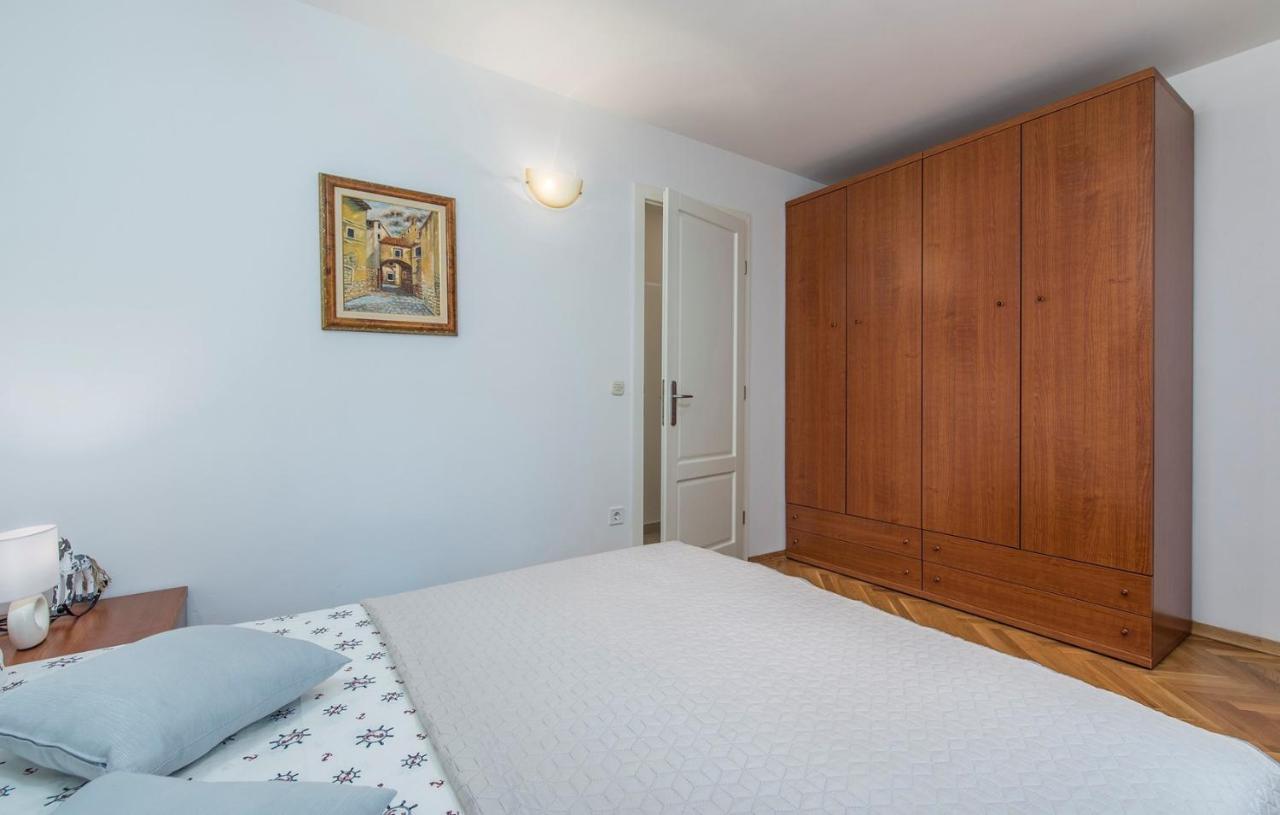 פורץ Apartment Amela מראה חיצוני תמונה